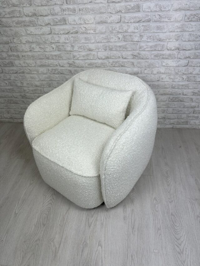 Кресло от дизайнера